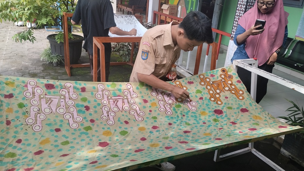 Membatik 1